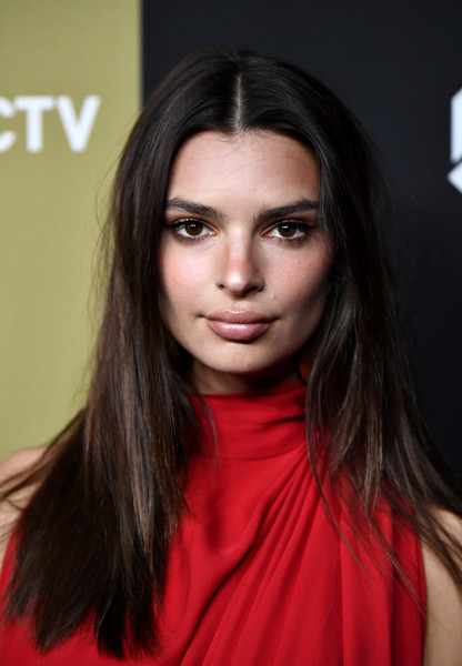 An image of Emily Ratajkowski