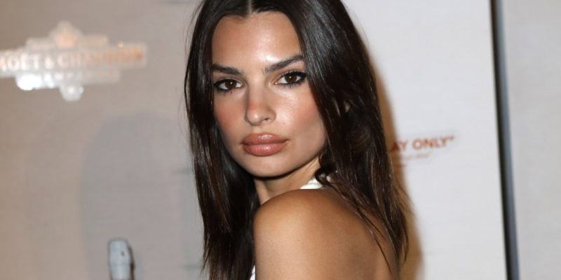 An image of Emily Ratajkowski